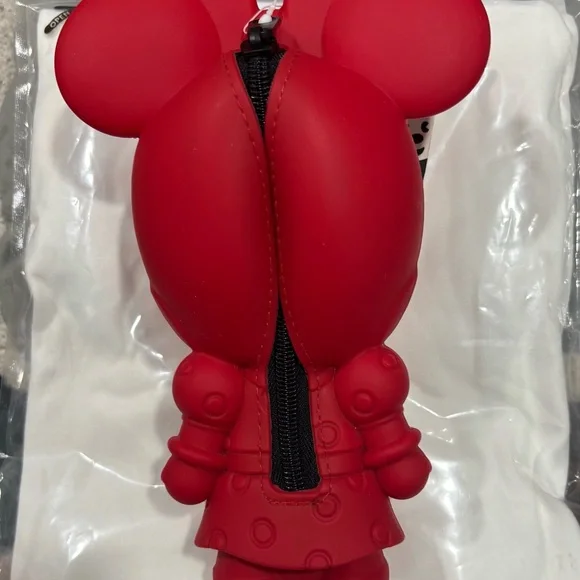 This is a Disney Store Retired Red MXYZ Minnie Mouse Silicone Pencil Case - Picture 3 of 4